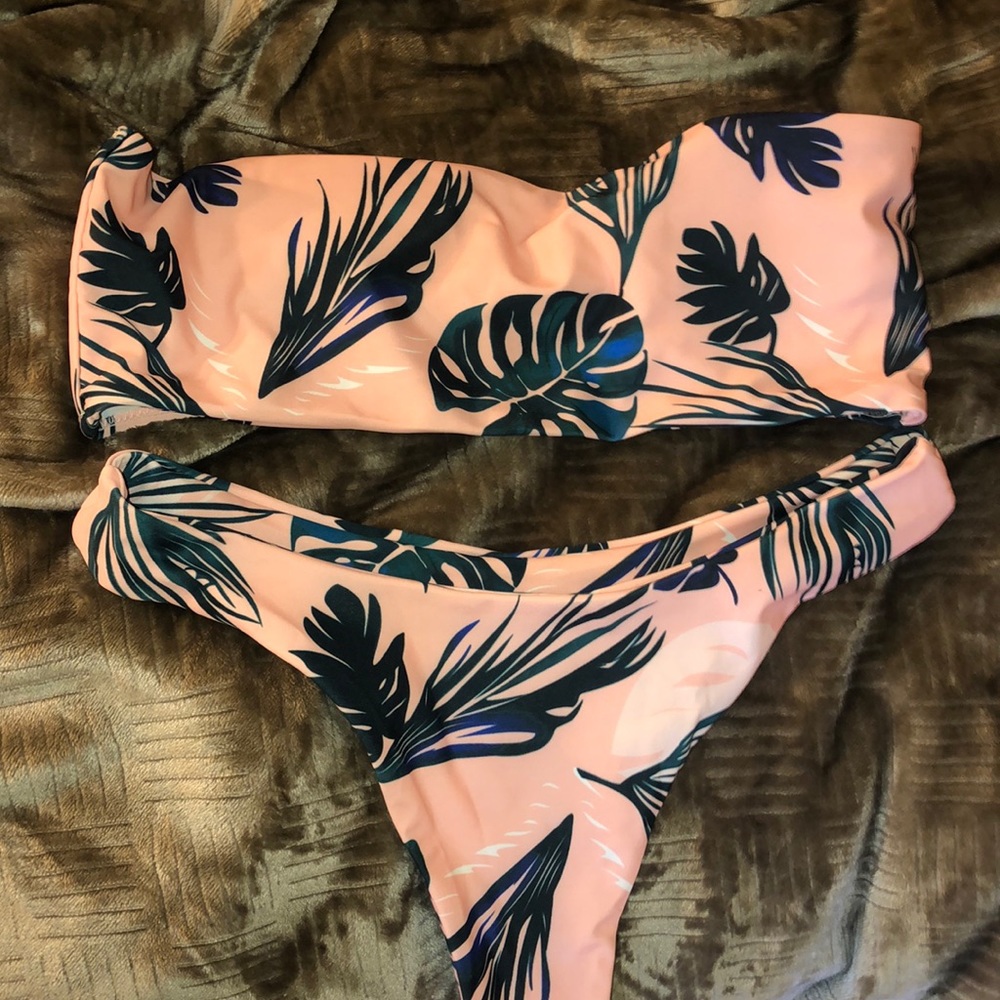 Banana leaf bikini